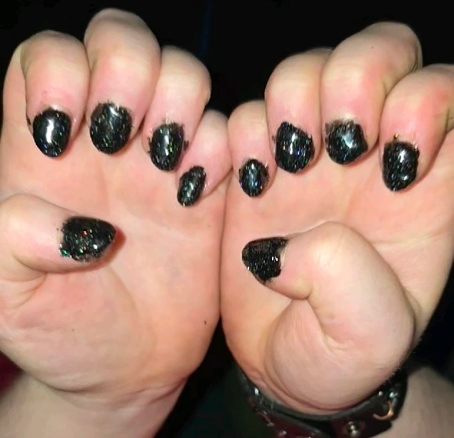 GIF uploaded by Phoenix