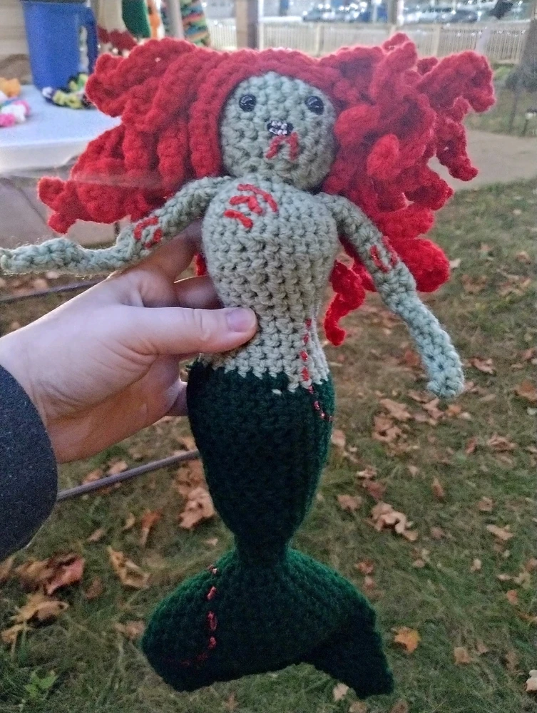 Zombie Mermaid 2