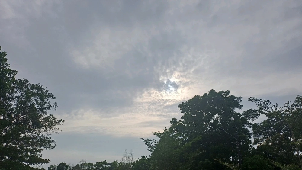 GIF uploaded by Lutfii