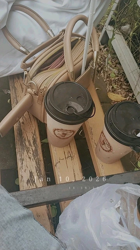 GIF diunggah oleh Alin