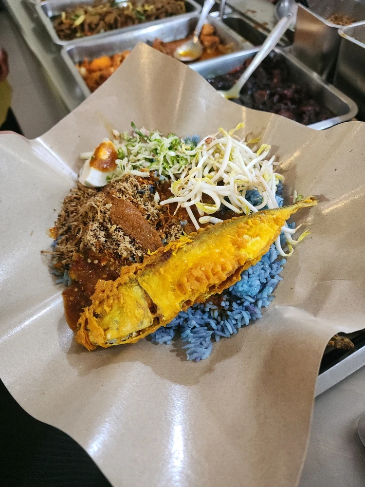 GIF uploaded by Maher