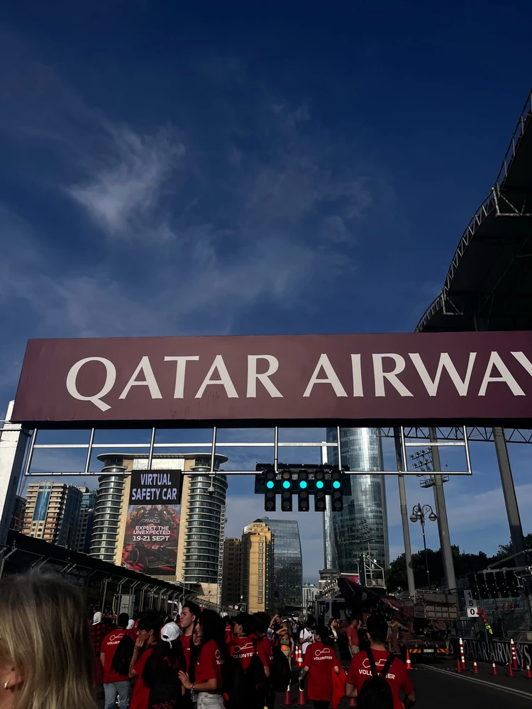 Фото загрузил Valeria