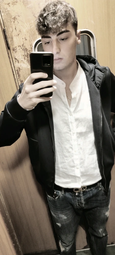 GIF uploaded by ALFF