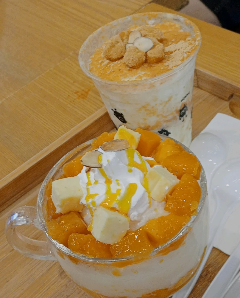 GIF uploaded by Elle