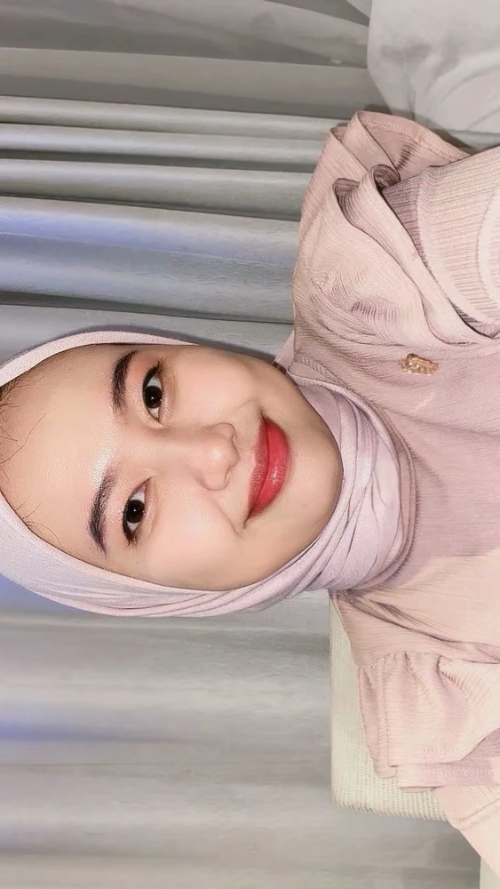 GIF uploaded by Lavanya Anasera