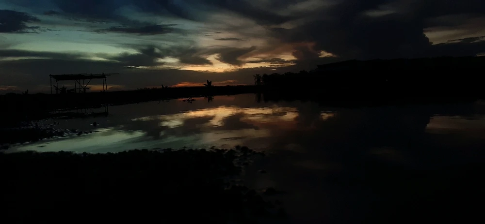 Gambar diunggah oleh Estrovi