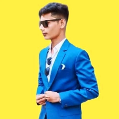 HARSH TIWARI द्वारा अपलोड किया गया GIF