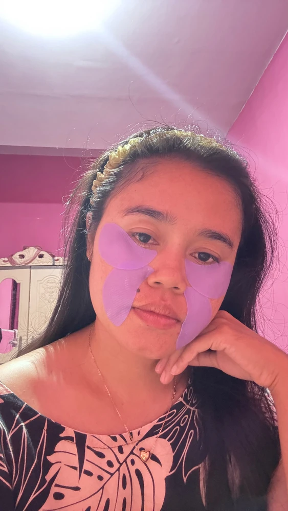 GIF diunggah oleh Kitty