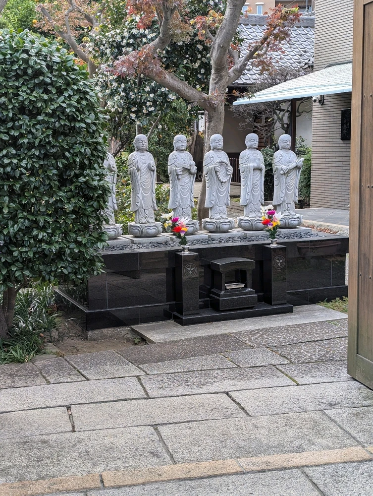 GIF uploaded by Tobi