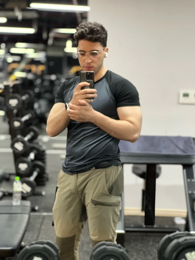 GIF uploaded by Yacine