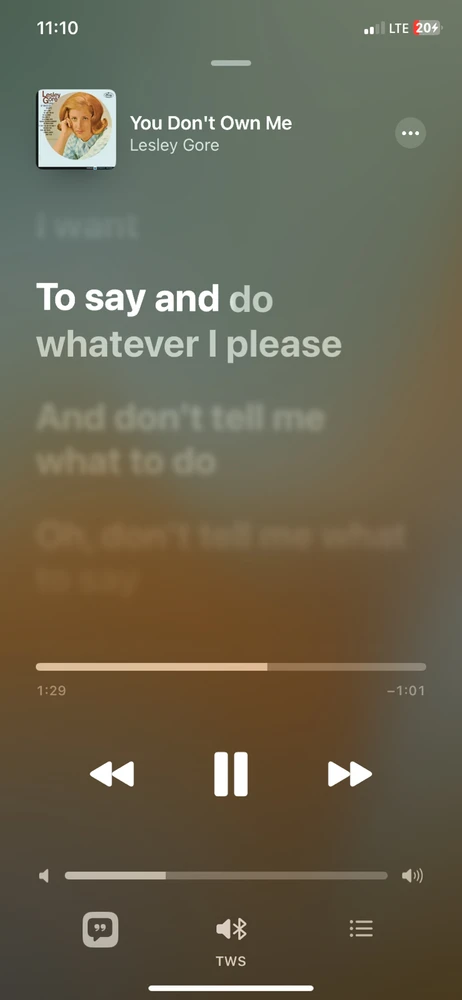 GIF uploaded by Valenie