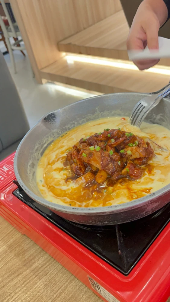 Gambar diunggah oleh Ezra Novia