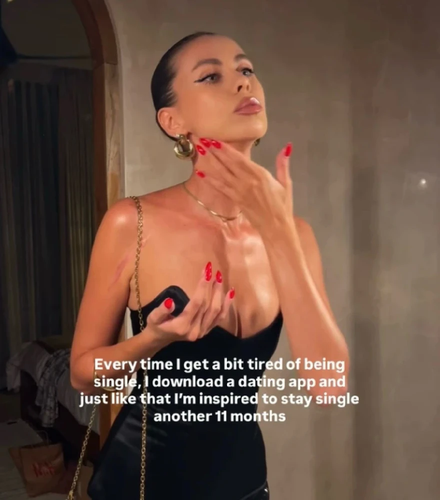 GIF uploaded by Jasminka