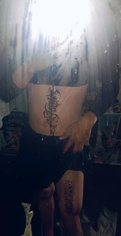 GIF diunggah oleh Kris