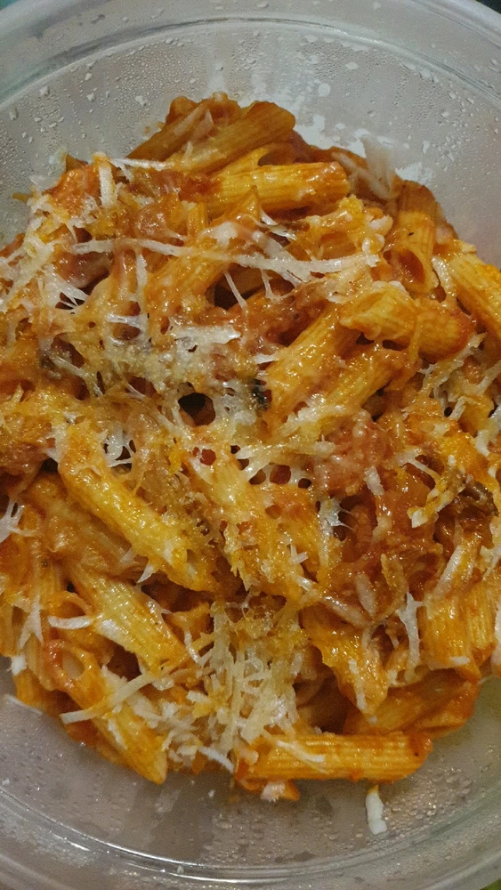 GIF uploaded by Luna