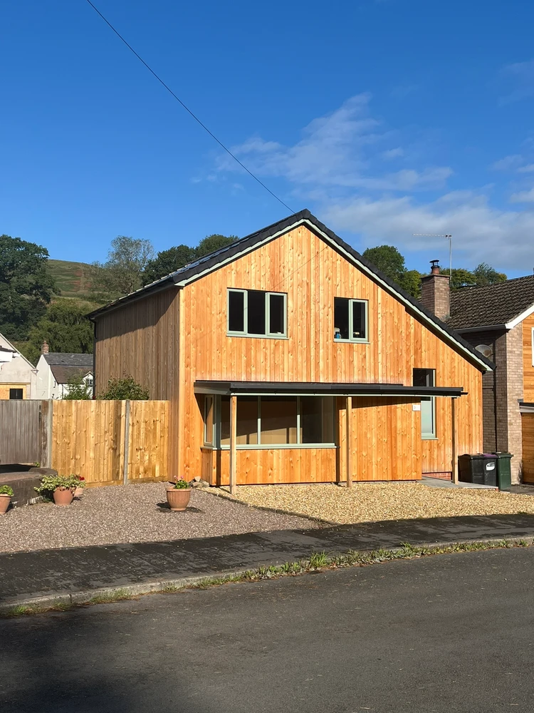 Gambar diunggah dening Del