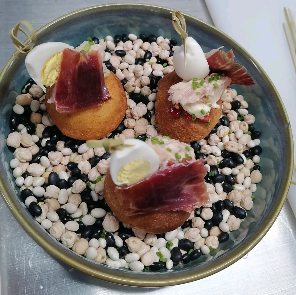 GIF uploaded by Eleonel