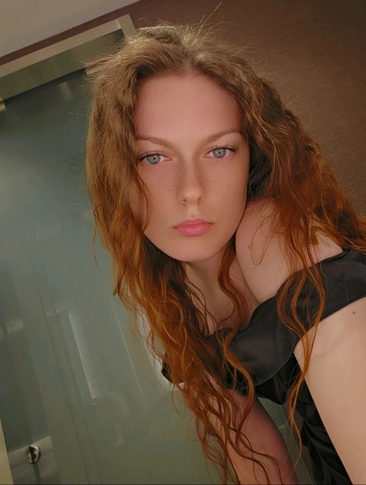 GIF uploaded by hanna