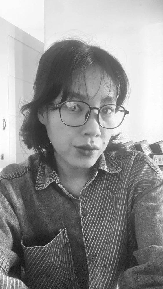 GIF diunggah oleh Hilda