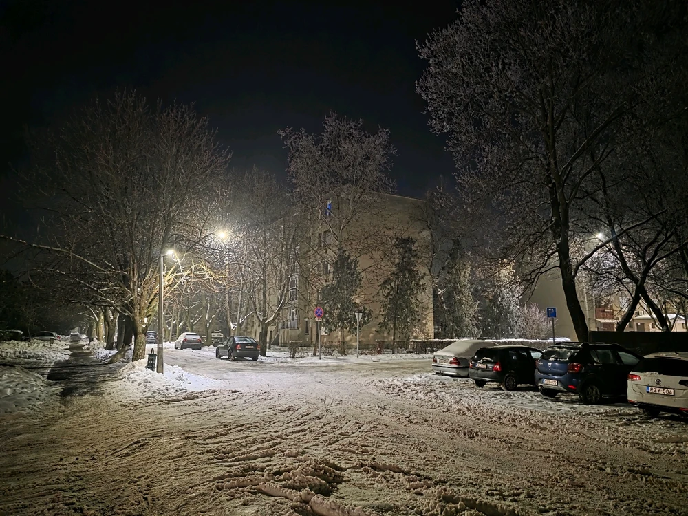 Wahwayvokah által feltöltött GIF