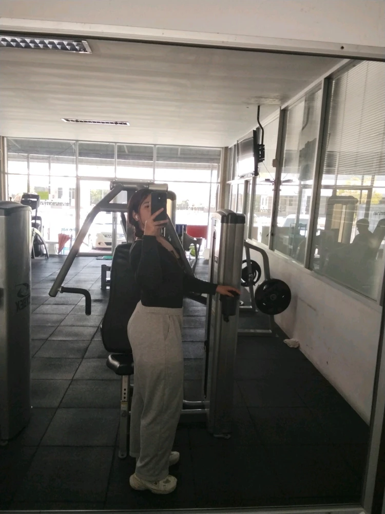 GIF uploaded by Namfon