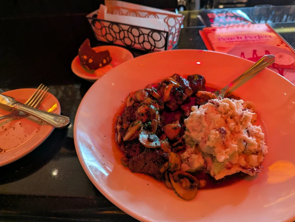 GIF uploaded by Tobi