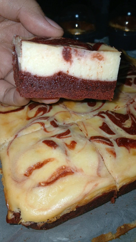 GIF uploaded by Maria