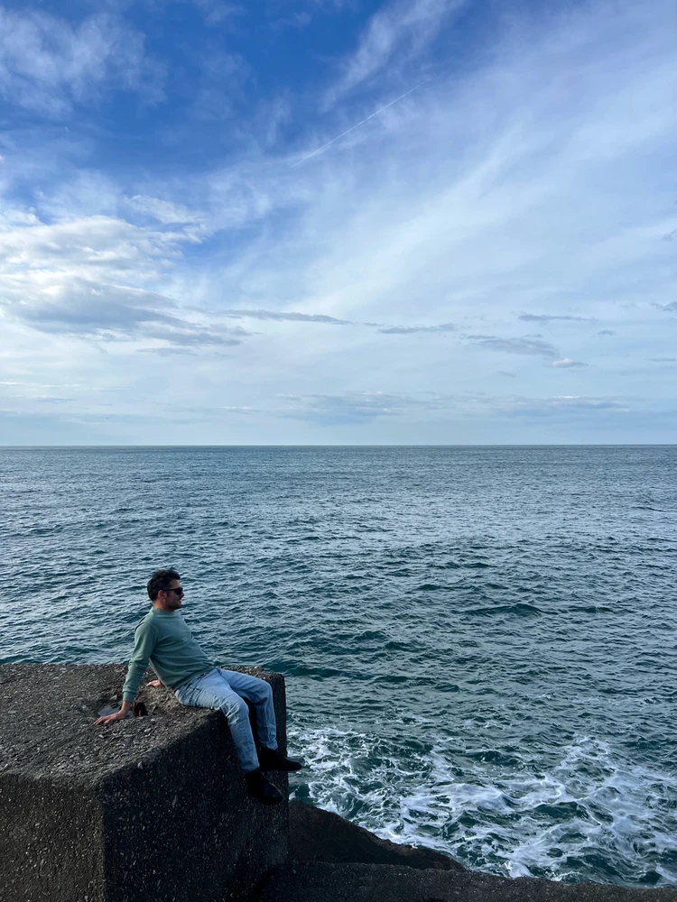 GIF uploaded by Demir