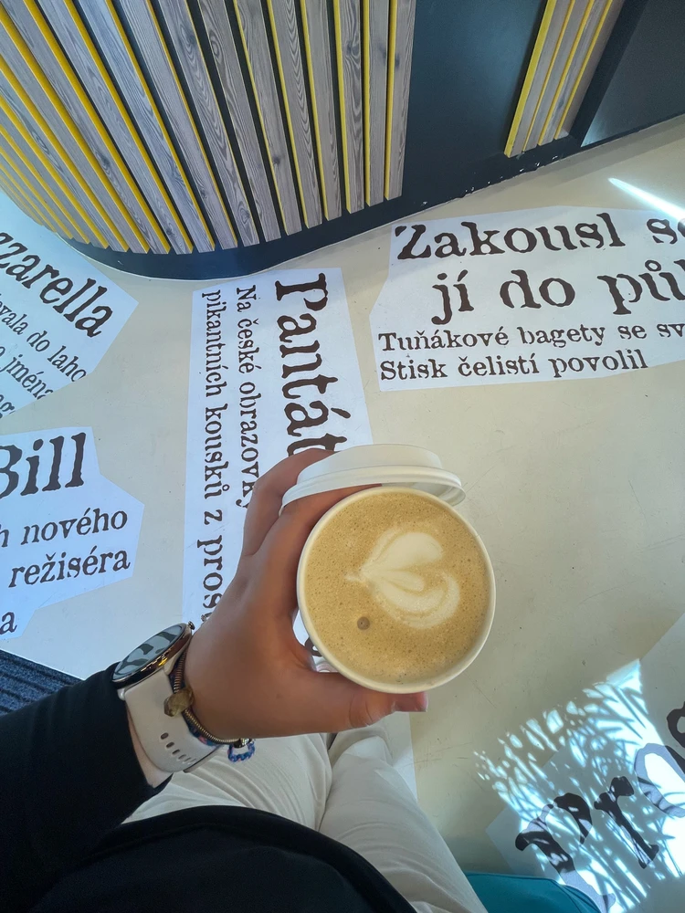 Obrázek nahrál Ellen