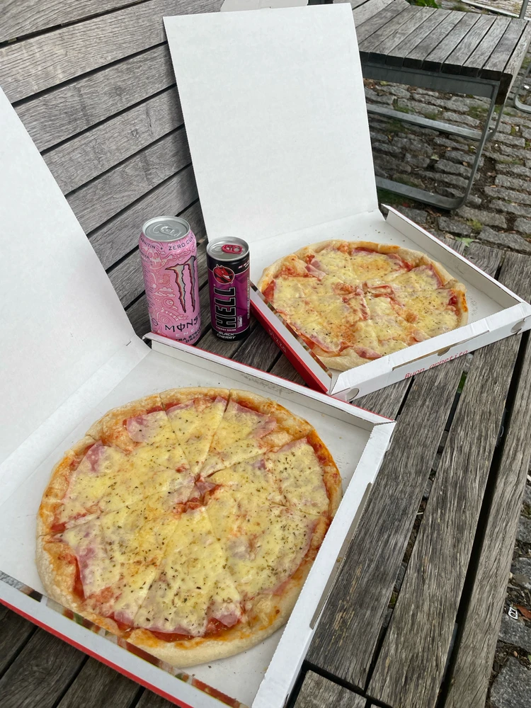 Obrázek nahrál Ellen