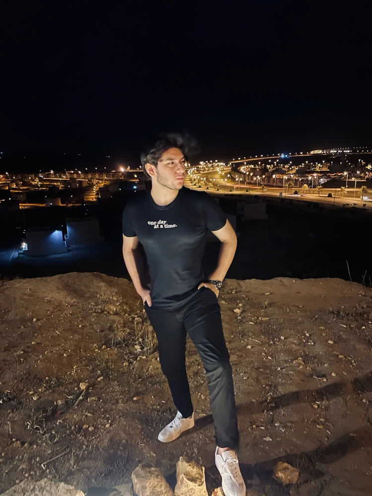 GIF uploaded by Rahim