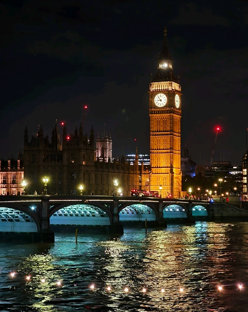 GIF uploaded by Alex