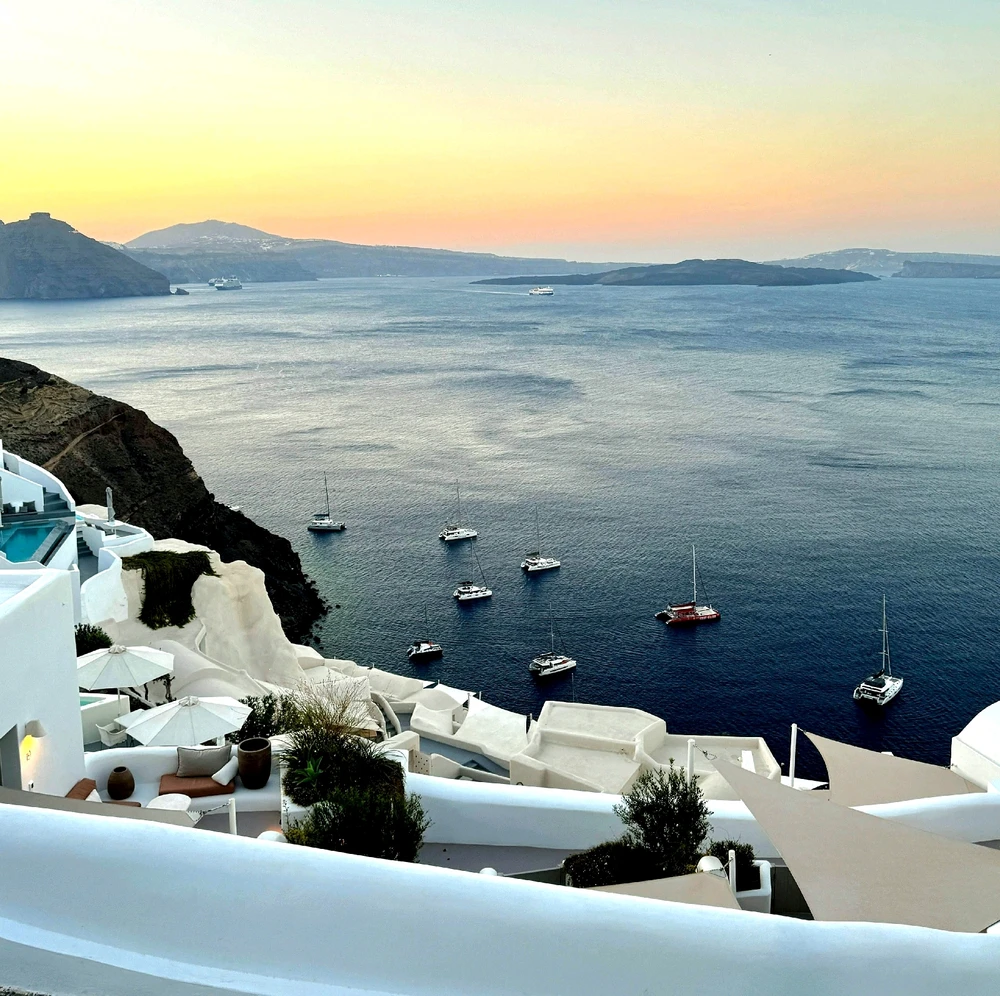 GIF uploaded by Alex