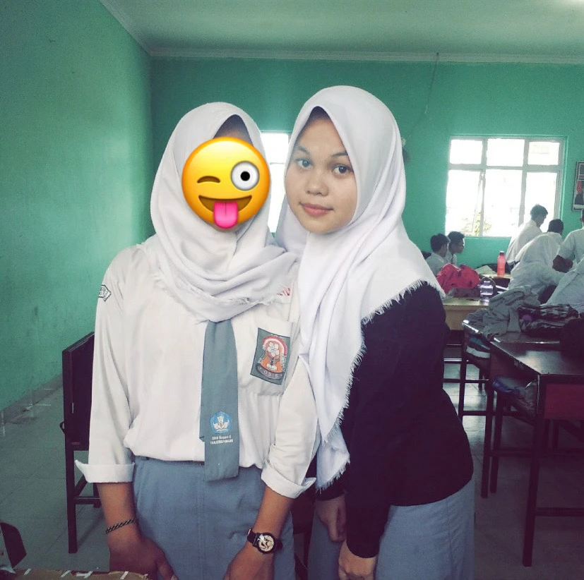 GIF uploaded by Jihan