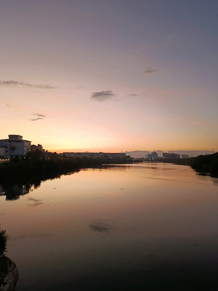 GIF uploaded by Sheen