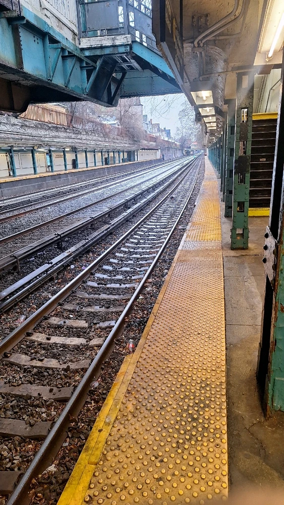 GIF uploaded by Jonathan