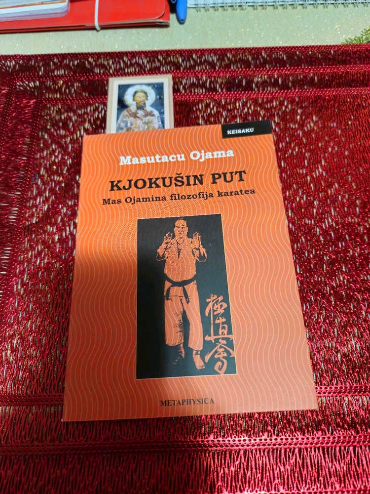 GIF uploaded by Dragan