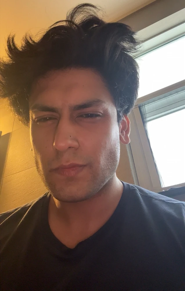 GIF uploaded by Wahab