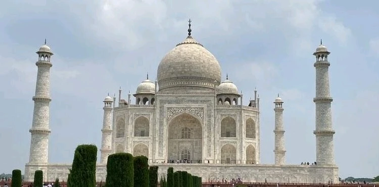 GIF uploaded by Cheeku