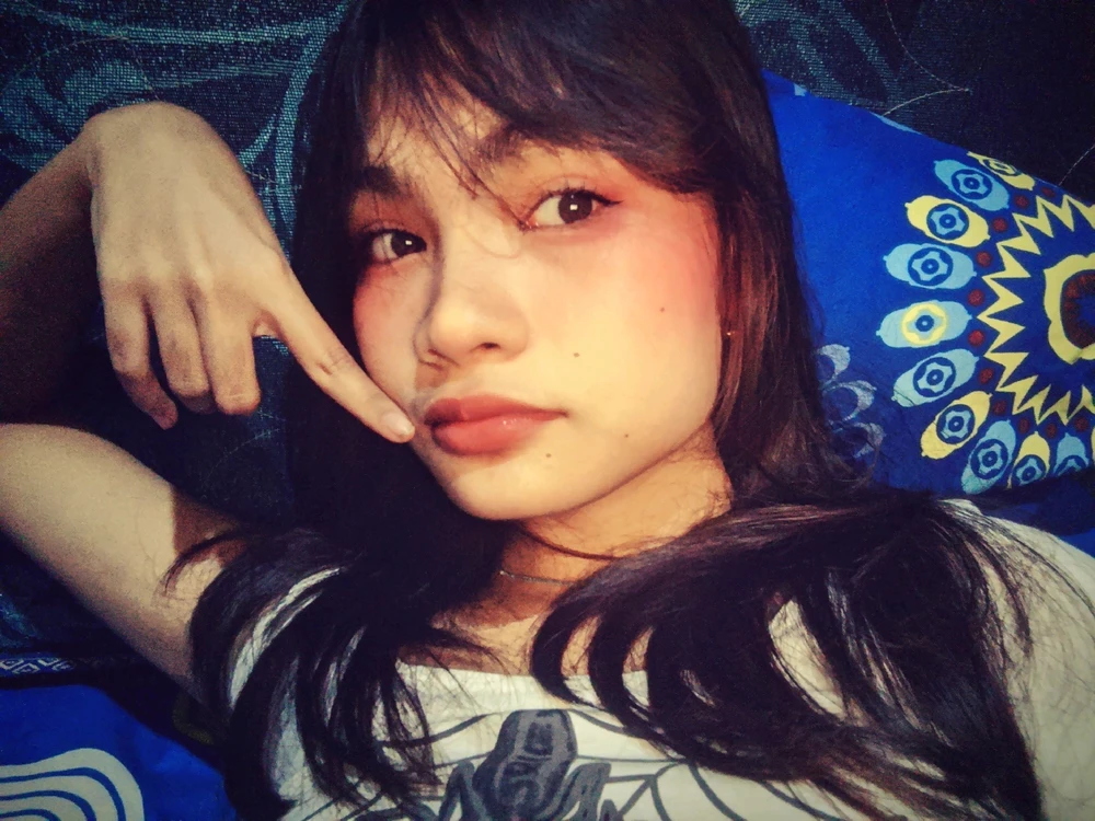 GIF diunggah oleh Alexa