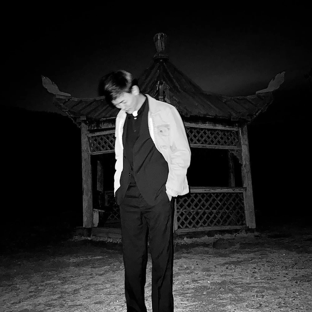 GIF uploaded by Hishgee E