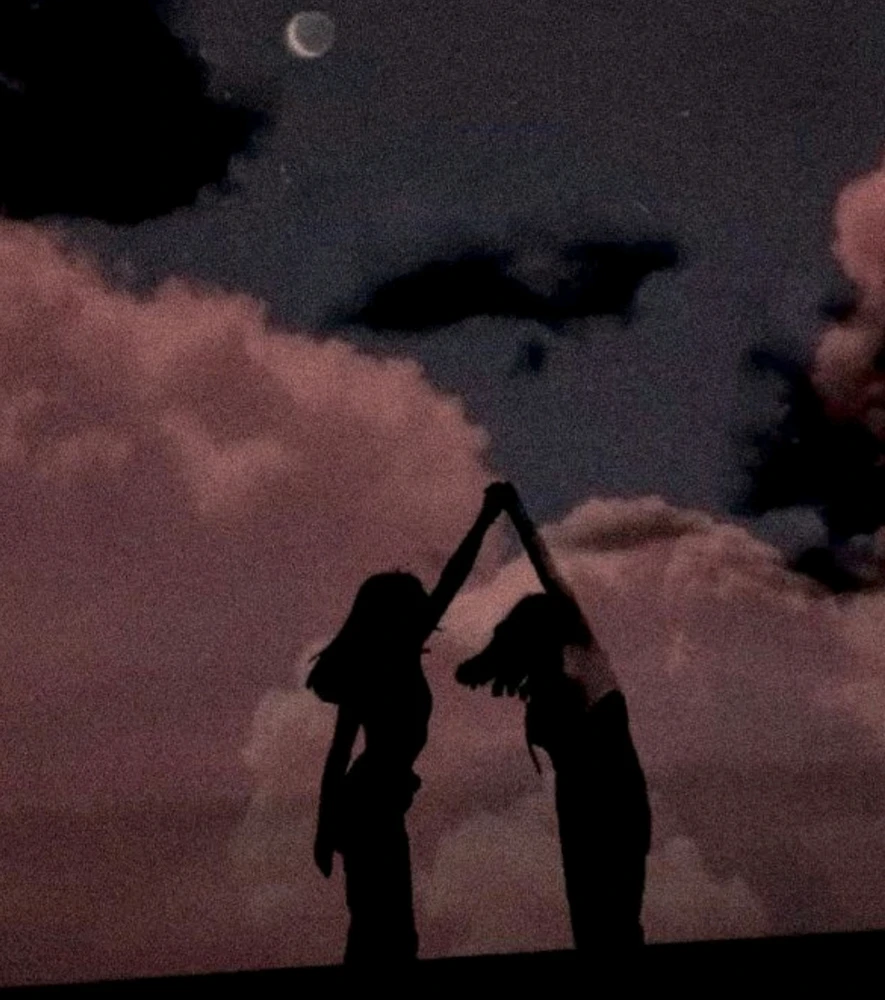 GIF uploaded by Aurora