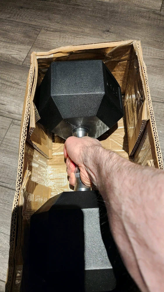 GIF diunggah dening Kenneth "CrackMasterK"