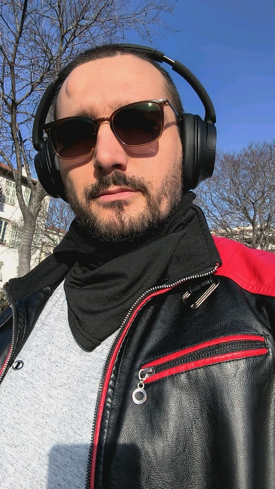 GIF uploaded by Benardo