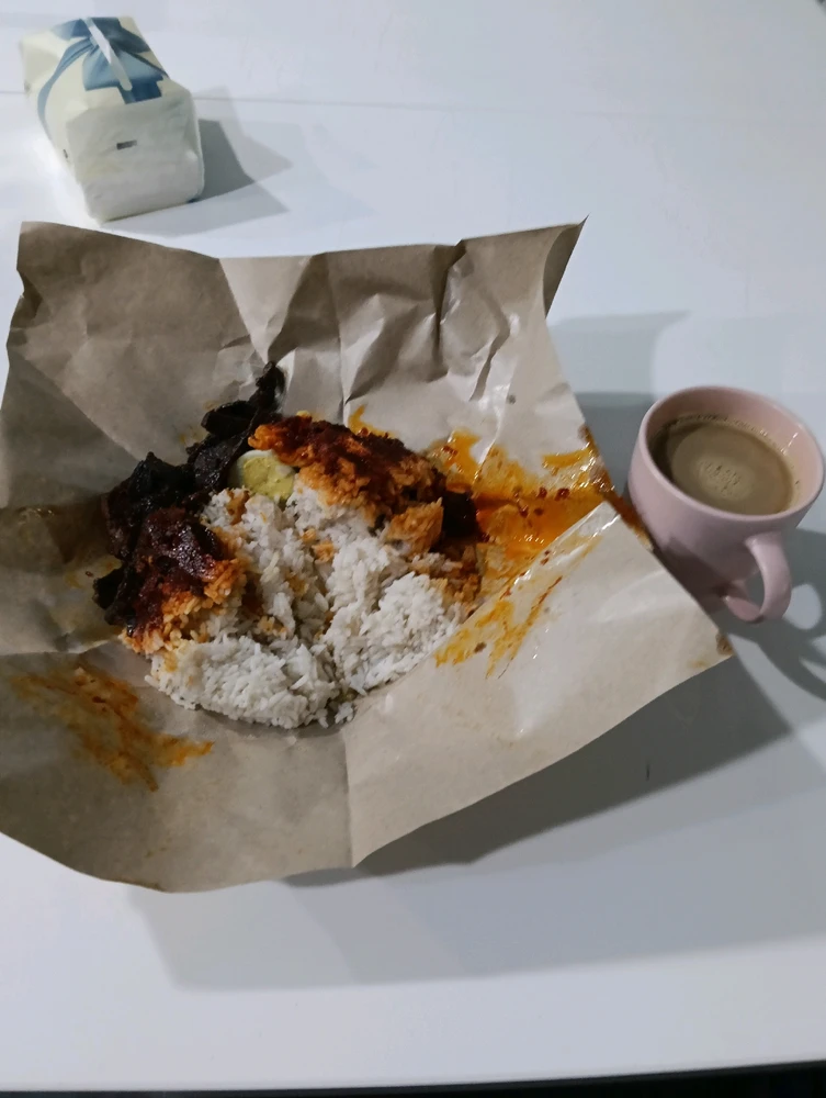 GIF uploaded by Amirul