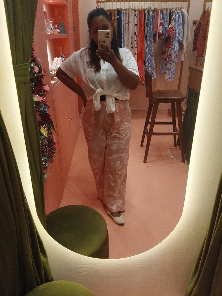 GIF uploaded by Sulistiowati