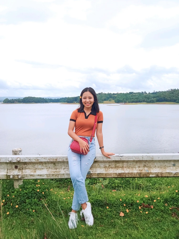 GIF uploaded by Elyshari Vanderal