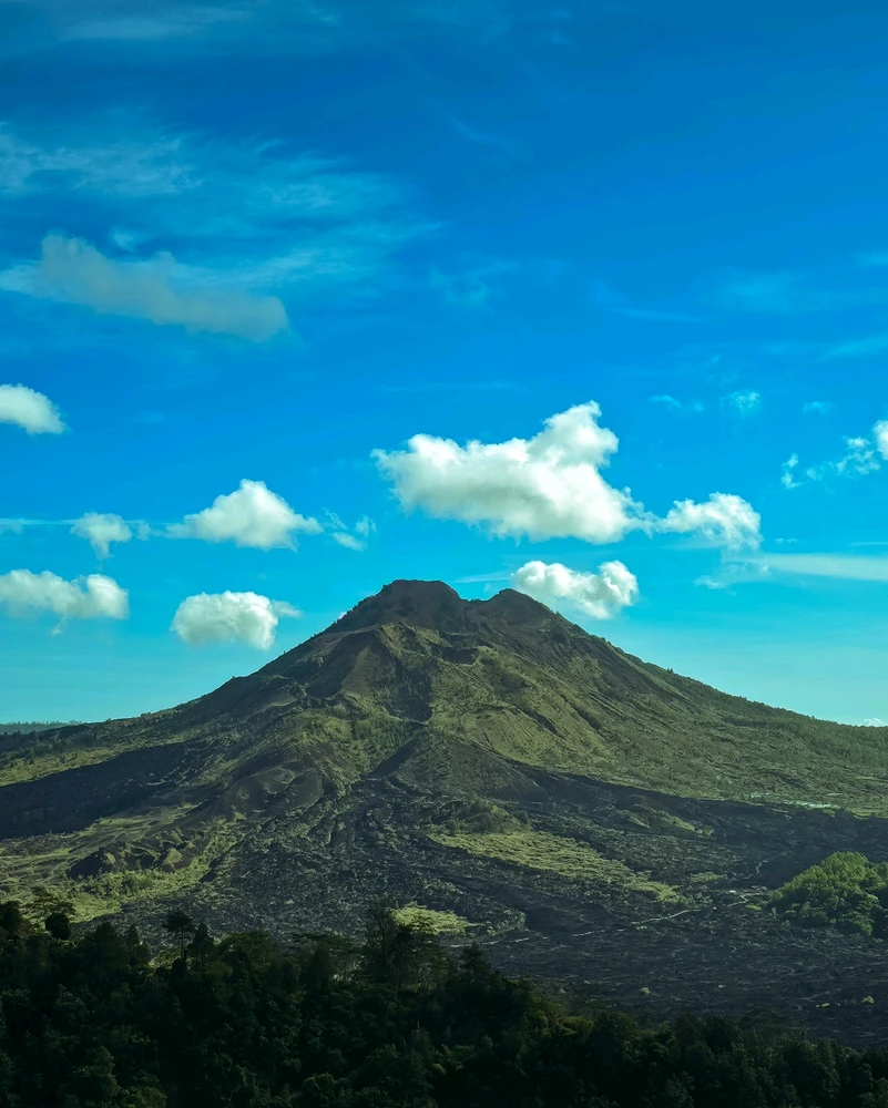 GIF uploaded by Annisa