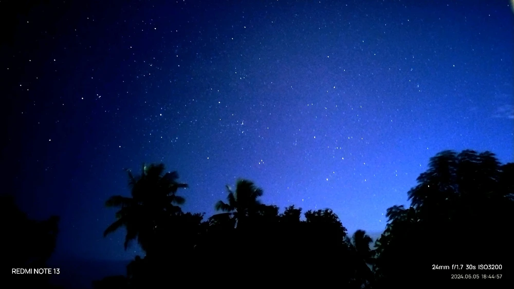 GIF diunggah oleh ChokoCake sj (AFdes)