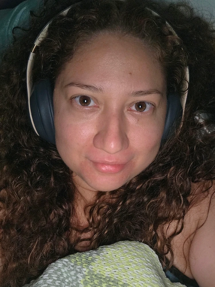 GIF uploaded by Yoli